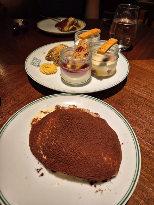 Pete's Place Singapore