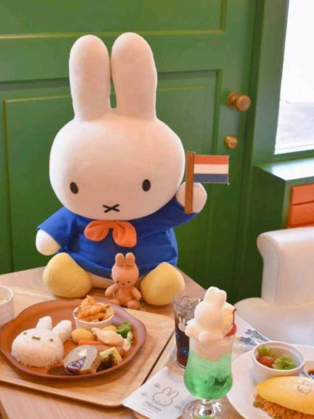 有miffy嘅豪斯登堡，💛🧡立即年輕10 歲，可愛到笑！！！