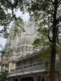 【インド・コルカタ Birla Mandir】白亜の壮麗さに心奪われるヒンドゥー教寺院