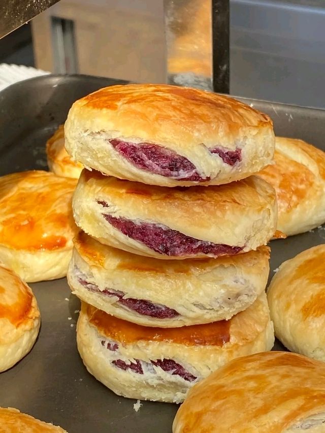  “Blossoms in a Bite”