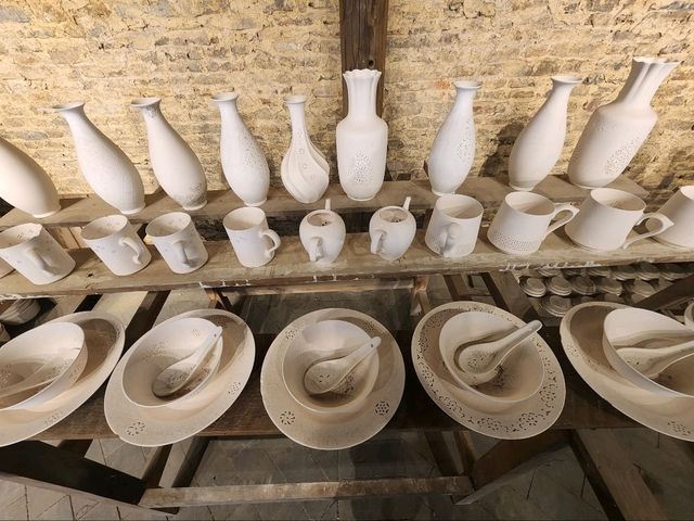 “The Artisan’s Kiln of Jingdezhen”