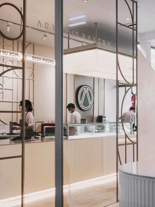 Artemis Pastry