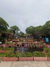 🛍️ Luxury Meets Leisure: A Walk Through Beachwalk Mall, Kuta