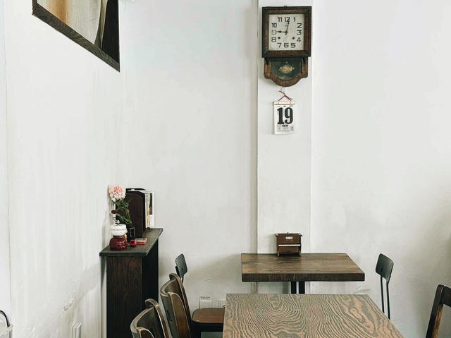 Hachi Café in Seoul