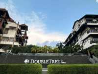 Lakeside Luxury Awaits at DoubleTree by Hilton Putrajaya🌅🏨