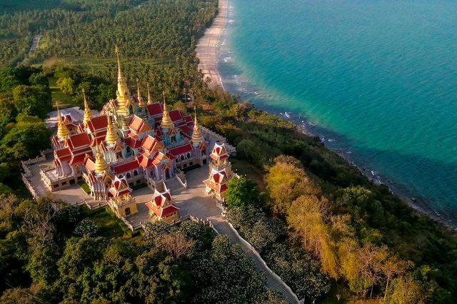พระมหาธาตุเจดีย์ภักดีประกาศ จังหวัดประจวบคีรีขันธ์ พระมหาธาตุเจดีย์ภักดีประกาศ จังหวัดประจวบคีรีขันธ์