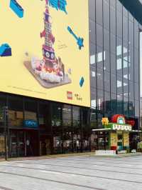 A Riverside Hub for Contemporary Art and Culture