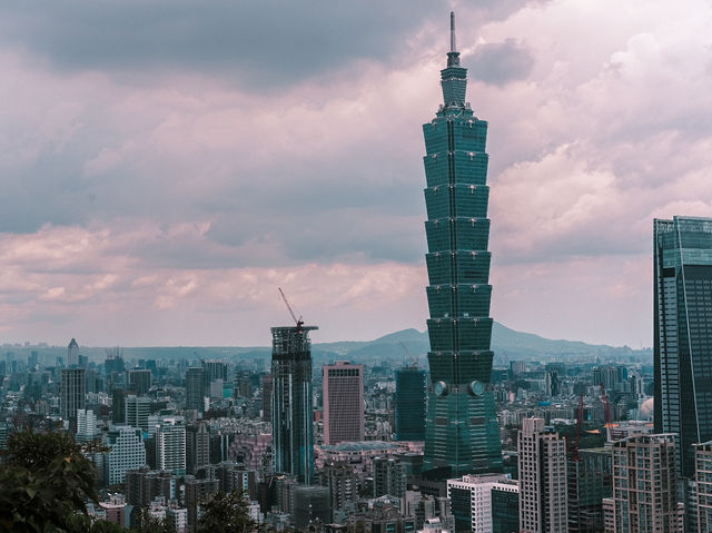 Elephant Hill: Taipei’s Stairway to the Sky Elephant Hill: Taipei’s Stairway to the Sky
