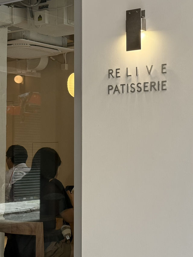 🇭🇰 R E L I V E  P A T I S S E R I E 🍑🎂🍵
