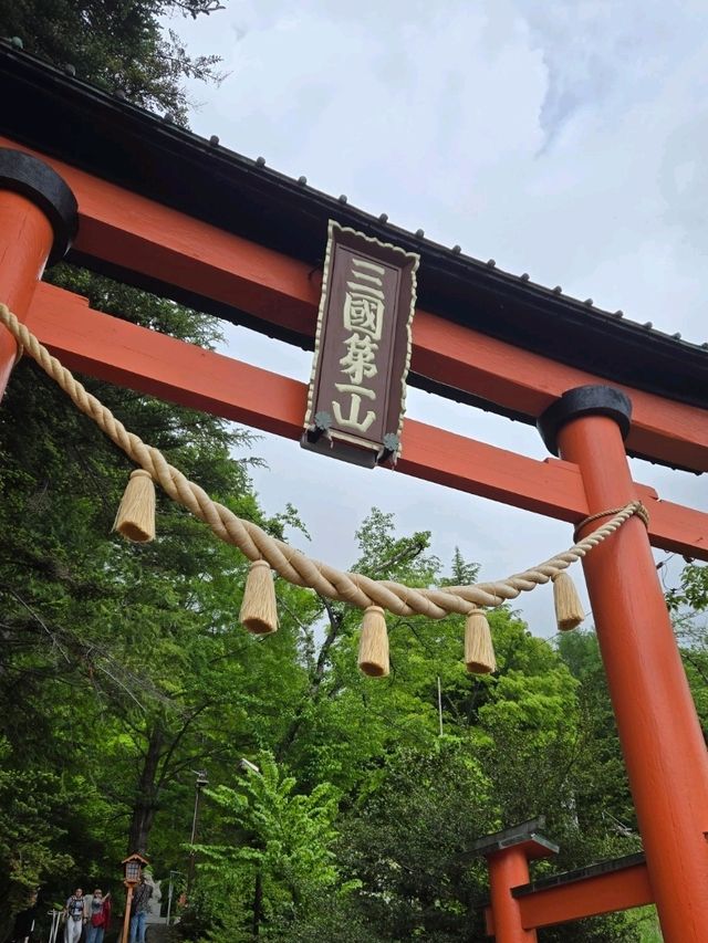 淺間神社的霧中相見🏔與富士山的未完之約⛰️