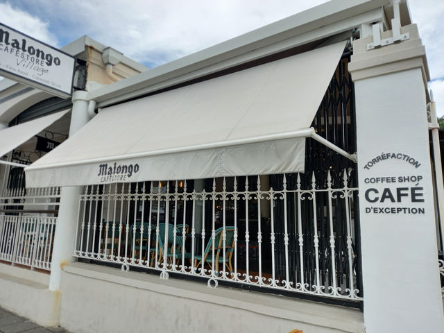 Malongo Café Store - Village / マロンゴ・カフェストア・ヴィレッジ (コーヒー専門店)