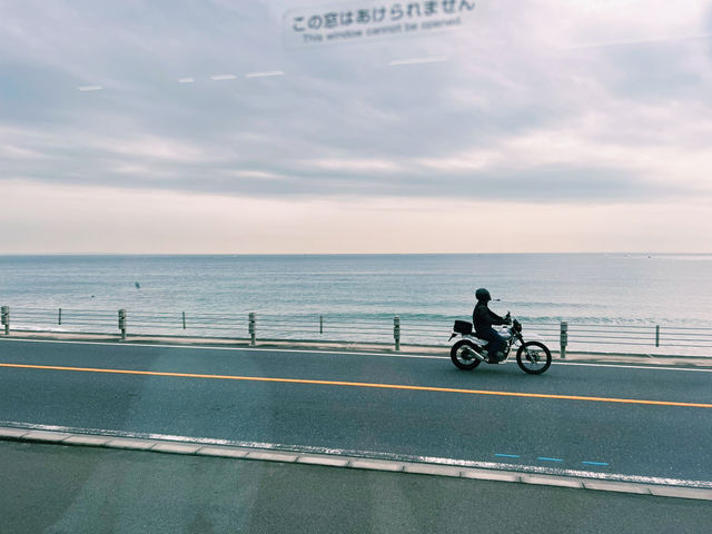 🎌 🏝️ 鎌倉與江之島：海的浪漫與歷史的交織 🌊 🏯