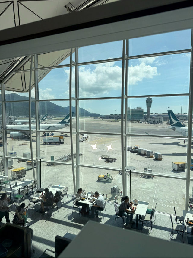 The centurion lounge, HKG The centurion lounge, HKG