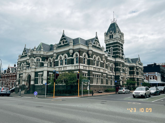 紐西蘭旅遊有景點📍 但尼丁火車站（Dunedin Railway Station）