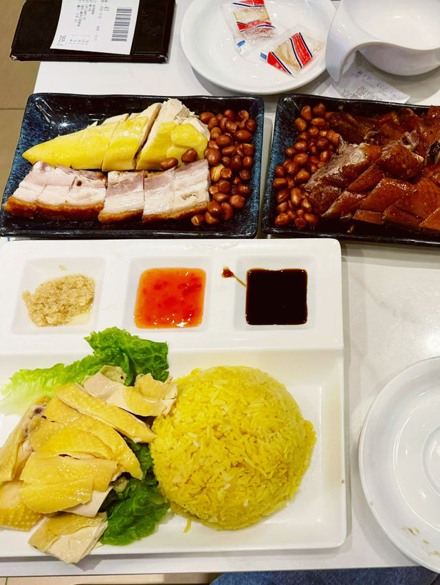 🇭🇰Hong Kong Golden Bauhinia Square & Harborfront Shopping Day 🌸🛍️