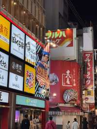 日本🇯🇵大阪半夜🕛逛街，吃喝拍照一條龍
