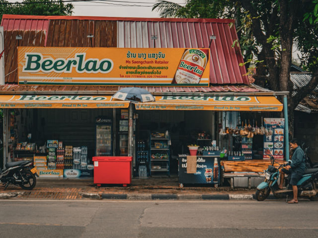 Luang Prabang Stroll
