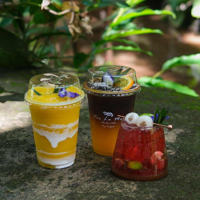 คาเฟ่กลางสวนสุดกรีน อาหารอร่อย จ.เชียงใหม่ ☕️🥗🍰 คาเฟ่กลางสวนสุดกรีน อาหารอร่อย จ.เชียงใหม่ ☕️🥗🍰