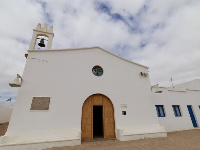 Untouched Beauty and Serenity on La Graciosa Island