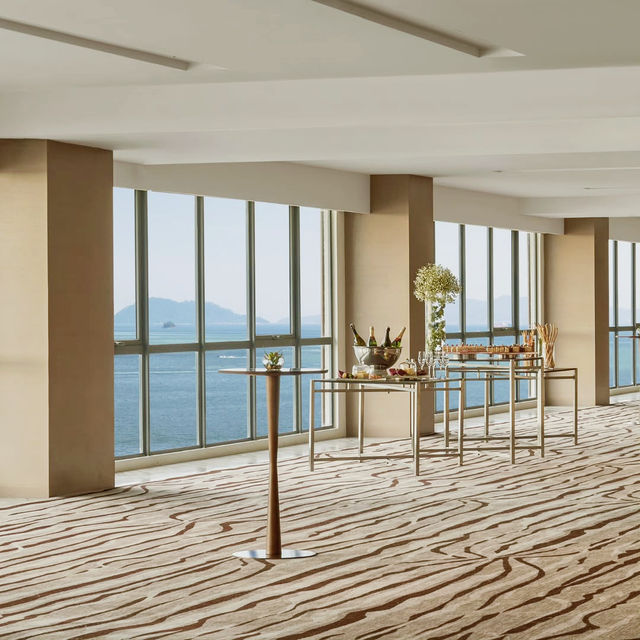 Horizons of Elegance