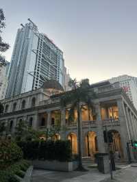 Hong Kong: Where Neon Dreams Meet Tradition 🇭🇰✨