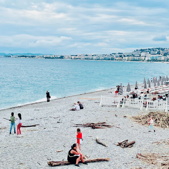 🍂 Nice in Autumn: A Coastal Poem in Motion 🌧️🌊 🍂 Nice in Autumn: A Coastal Poem in Motion 🌧️🌊