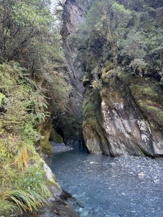 Haast 峽谷逃逸 - 裂縫