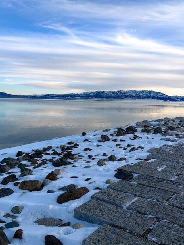 ❄️ “The Crystal Lake of Xinjiang” ❄️