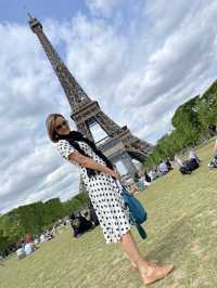 🇫🇷 Eiffel Tower – Day & Night Magic