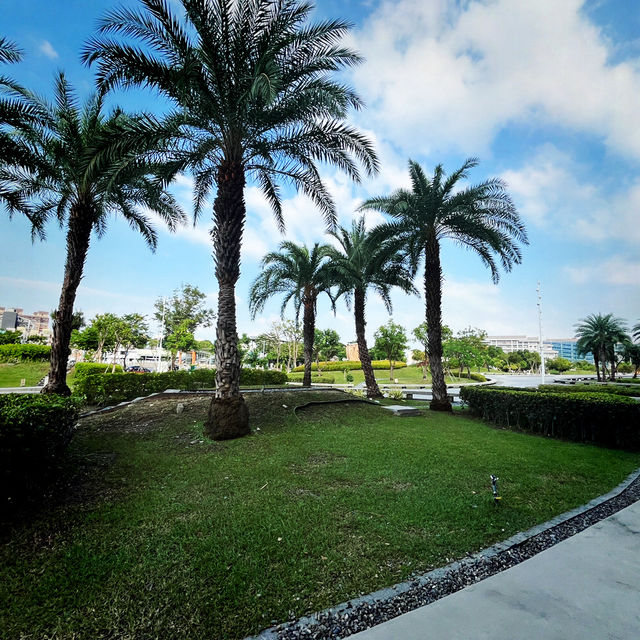 National Kaohsiung Center for the Arts (Weiwuying) – Taiwan’s Architectural Gem