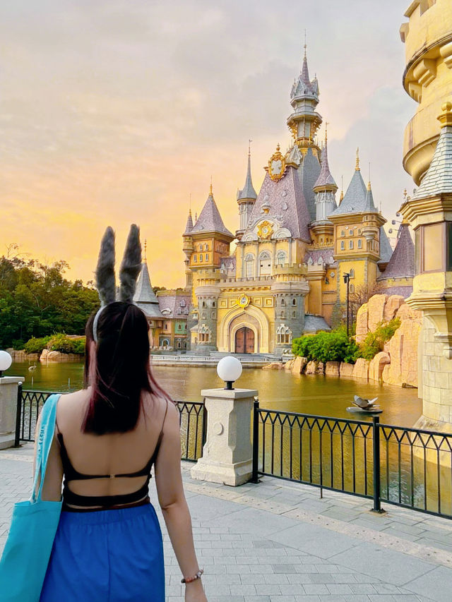 🎡🏰 Phu Quoc VinWonders — A Rainy-Day Adventure with Disney Vibes