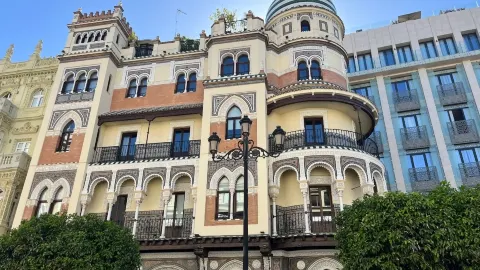 Мощеные улочки Аль-Андалуса: прогулки по Гранаде, Севилье, Ронде и Малаге — traveler post in Sierra Nevada