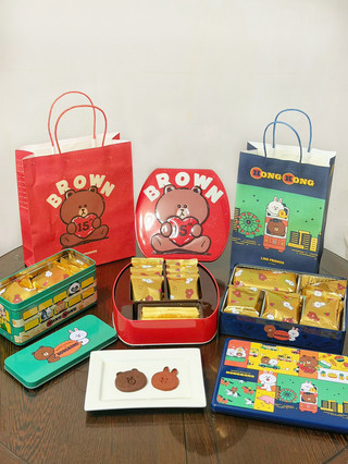 LINE FRIENDS BROWN 15週年什錦小食禮盒🎁!