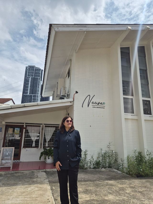 ðŧ Narisa Cafe & Creative : āļāļēāđāļāđāļ§āļīāļāđāļāļāđāļāļŠāļ§āļāļāļĢāļĩāļāđ āļāļĩāđāļŠāļēāļĒāļāļēāļĢāđāļāđāļĨāļ°āļāļāļāļēāđāļāđāļĄāđāļāļ§āļĢāļāļĨāļēāļ âïļðĻ ðŧ Narisa Cafe & Creative : āļāļēāđāļāđāļ§āļīāļāđāļāļāđāļāļŠāļ§āļāļāļĢāļĩāļāđ āļāļĩāđāļŠāļēāļĒāļāļēāļĢāđāļāđāļĨāļ°āļāļāļāļēāđāļāđāļĄāđāļāļ§āļĢāļāļĨāļēāļ âïļðĻ