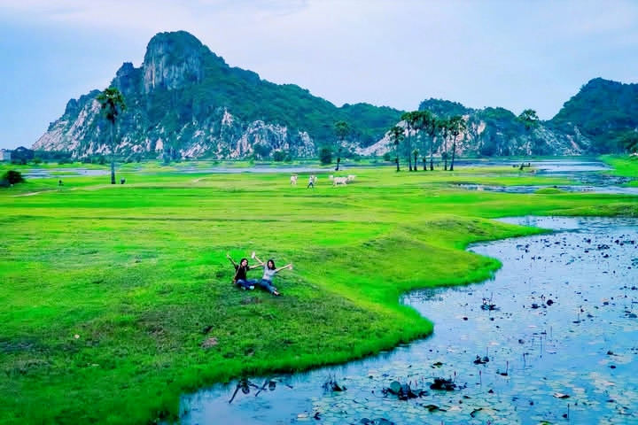 #citybreakvsnatureescape 

Uncovering Kampong Trach’s hidden wonder: Kampong Trach Mountain Park is an adventure you didn’t know you needed! 🌄 Think mysterious caves, epic limestone cliffs, and scenery that looks straight out of a movie.

Top Spot to Visit:
Kampong Trach Mountain Park (HF9C+GV5, Kampong Trach, Cambodia, Open daily 07:30–17:30): This is the ultimate spot for explorers! Start your adventure by weaving through limestone caves—some sunlight spills through, lighting up the rocks in the coolest way. The atmosphere is peaceful, with scenic views and surprisingly few crowds. Photographers, this is your dream setting! There are Buddhist shrines nestled inside some caves, so it’s worth bringing a small torch to see the carvings and details up close.

Personal Tips: Wear comfy sneakers or hiking sandals—the cave floors are rocky and sometimes slippery. Bring water and some snacks, as food stalls are limited inside the park area. If you’re visiting early or late in the day, the light inside the caves is magical (and it’s less hot). Don’t forget small cash for a donation at the temples inside!

Getting Around: Tuk-tuks or private taxis are the easiest way to reach the mountain park if you’re coming from central Kampong Trach or the nearby bus stations. It’s best to agree on your fare before starting your ride.

Destination Tips: Dress modestly, as you’ll pass religious sites along the way. Sunscreen and a hat are highly recommended—the sun here doesn’t play! No special permits or visas needed if you’re already traveling in Cambodia.

#KampongTrach  #HiddenCambodia  #AdventureTravel  #CavesAndCliffs 