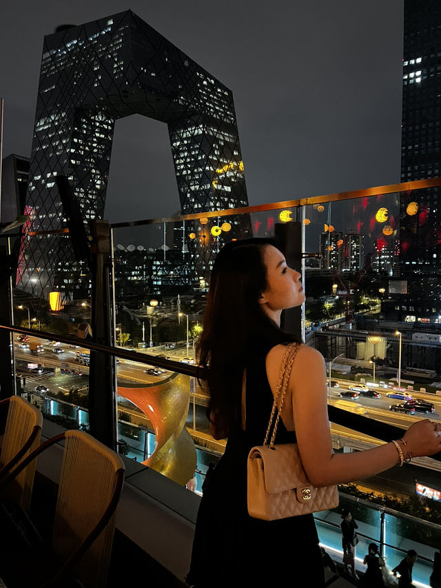 Wants the similar photo of Beijing by Night? Go to Migas Mercado 📸