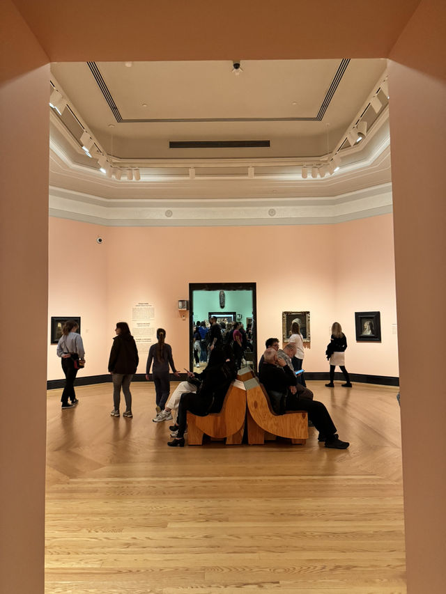 オンタリオ美術館（Art Gallery of Ontario, AGO）