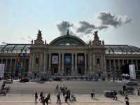 🏛️✨ Grand Palais: Paris’ Dazzling Jewel of Art and Innovation ✨🏛️    