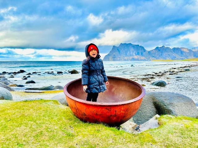 挪威🇳🇴景點-Uttakleiv strand