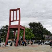'Broken Chair'