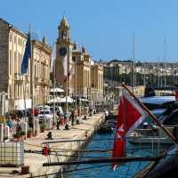 🚗🌊 Ride Sharing Travel in Marsaxlokk: Budget-Friendly Vibes in Malta’s Fishing Gem