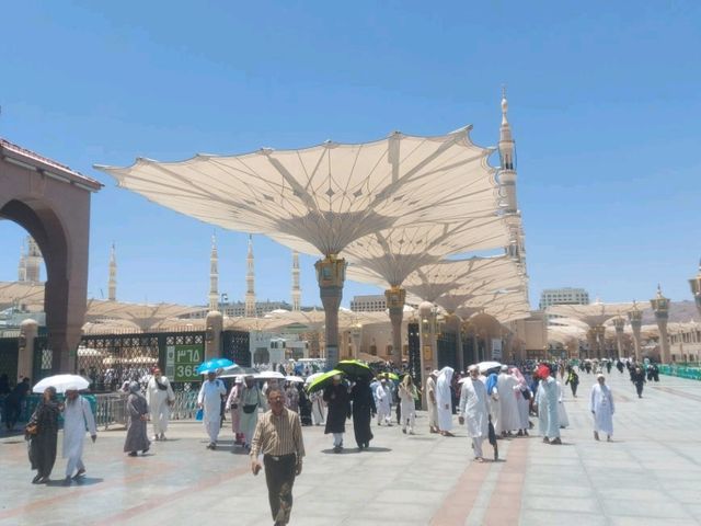Inside the court of Masjid Haram