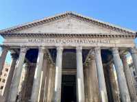 Avoid the crowds to an empty Pantheon in Rome