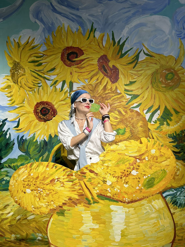 Meta Show in Ho Chi Minh: Where Van Gogh’s Paintings Come to Life