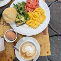 阿爾巴 Alba 的Vincafe住一晚
