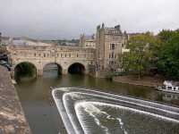 A walk starting at the railway station in Bath 