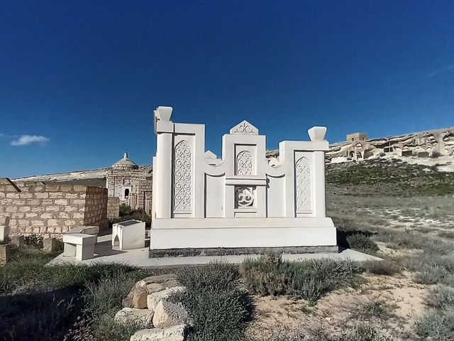 Kazakhstan Trip: A Walking Immersion into Kapamsay Canyon