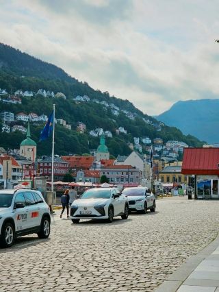 🇳🇴The Smoked Salmon and the Stone Docks: A Morning at Bergen’s Torget