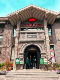 Historic architecture with Bite to Eat