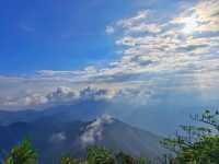 桂林貓兒山｜華南之巔~雲霧繚繞之峰